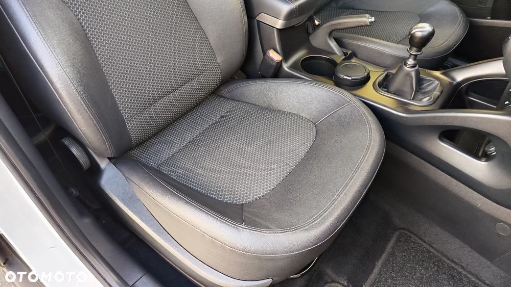Hyundai ix35 1.6 2WD 5 Star Edition - 35