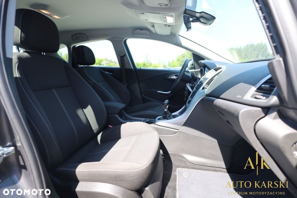 Opel Astra - 35