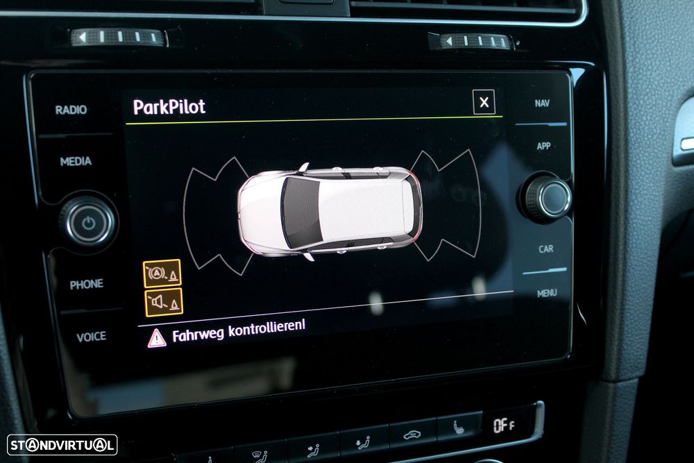 VW Golf 2.0 TSI GTI DSG - 15