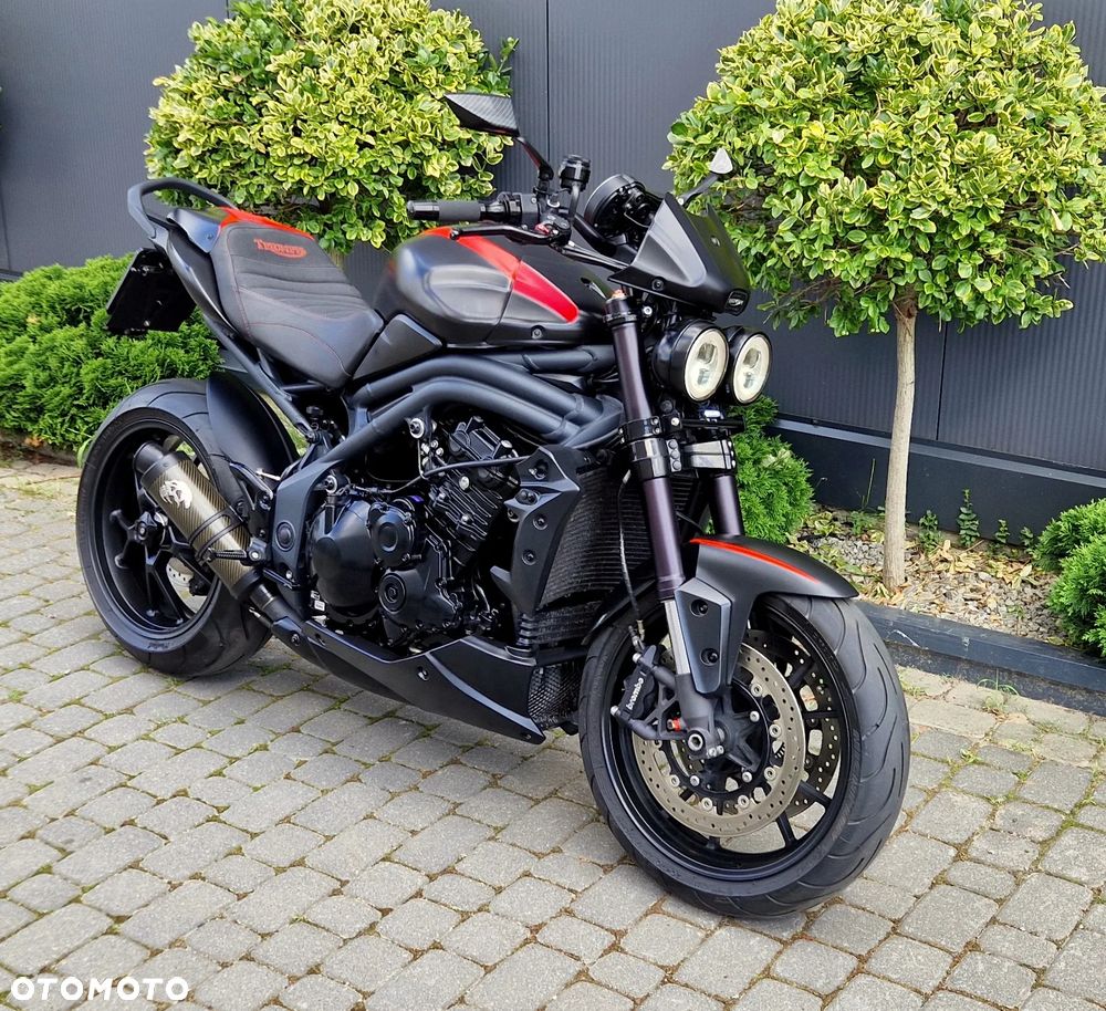 Triumph Speed Triple - 2