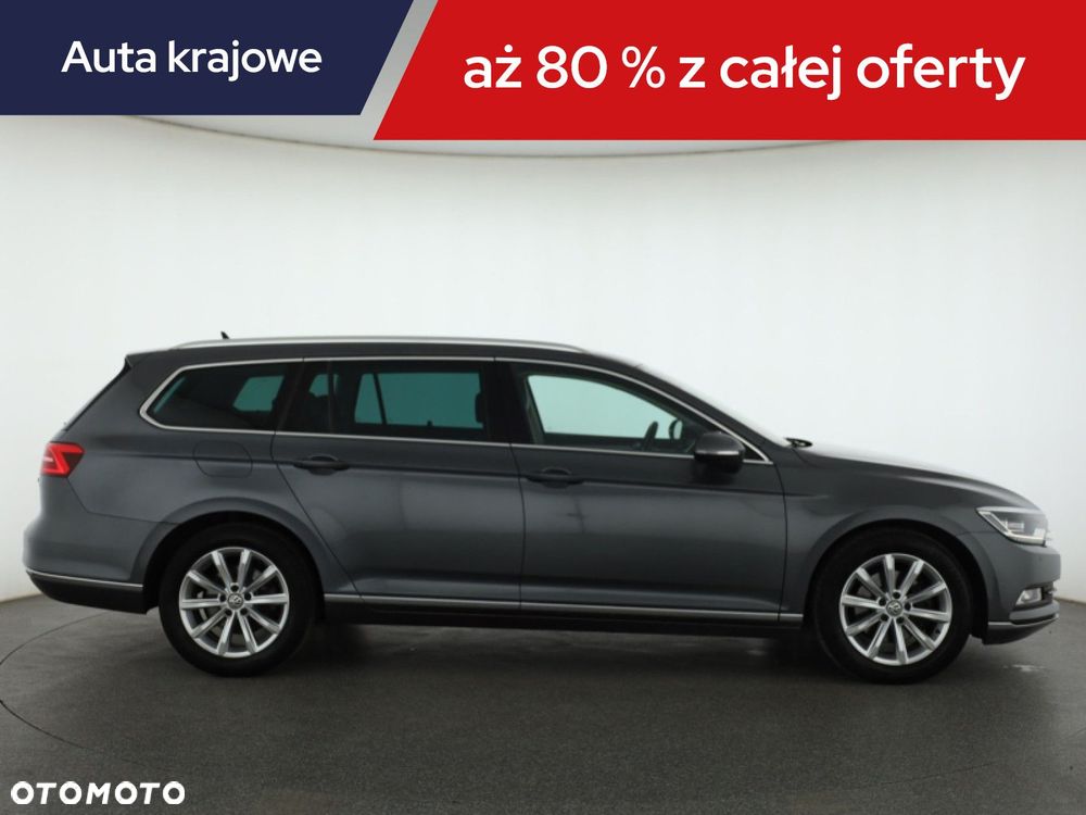 Volkswagen Passat Variant - 8