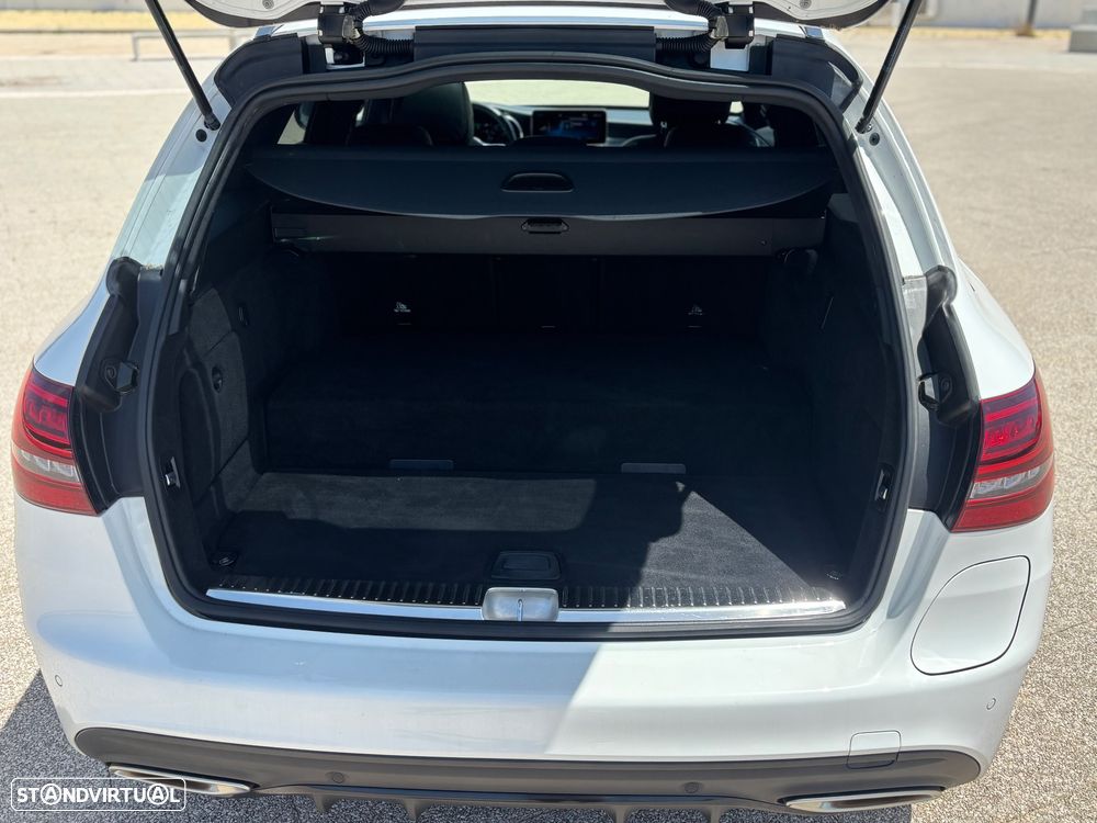 Mercedes-Benz C 300 e AMG Line - 6