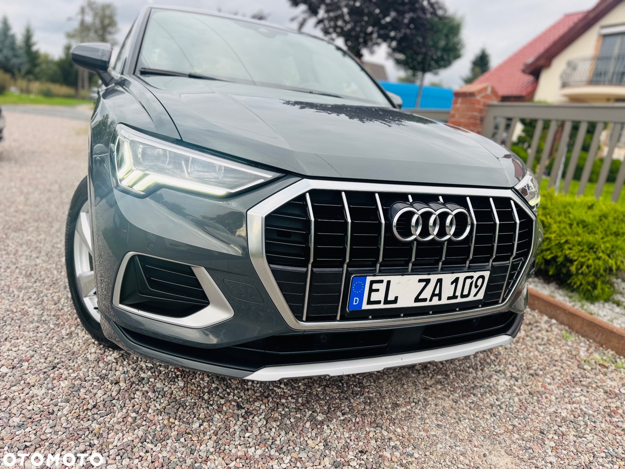 Audi Q3 35 TDI S-Line S tronic - 4