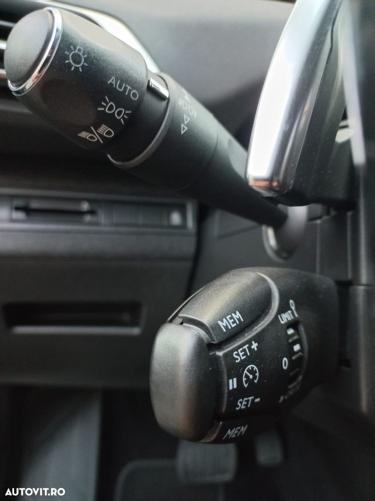 Peugeot 5008 BlueHDI 130 EAT8 Allure Business-Paket - 21