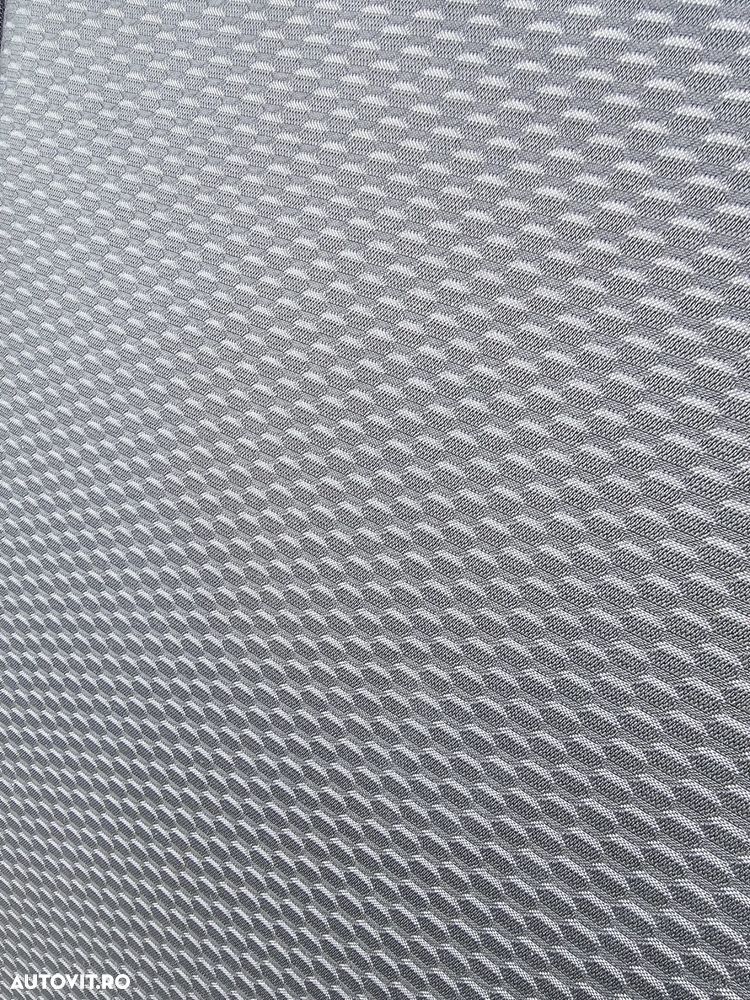 Volkswagen Golf 1.0 TSI Trendline - 36