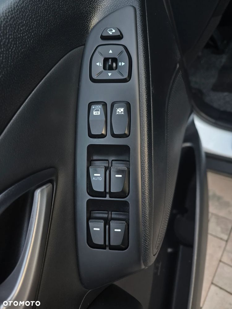 Hyundai ix35 2.0 2WD Style - 25