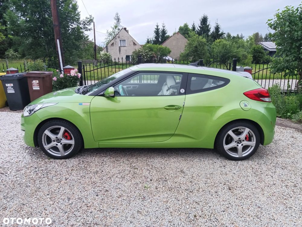 Hyundai Veloster 1.6 DCT Premium - 1