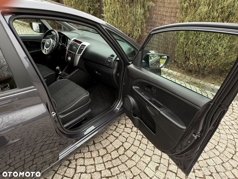 Kia Venga 1.6 CVVT Dream-Team Edition - 27