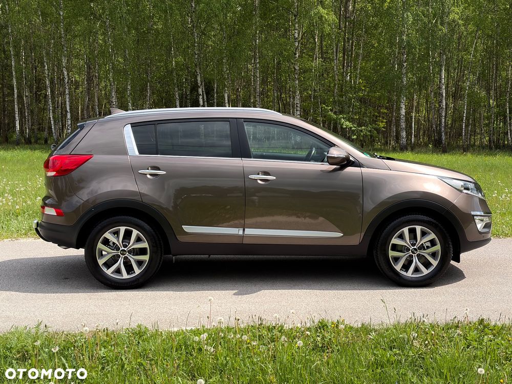 Kia Sportage 1.6 GDI 2WD Dream-Team Edition - 4
