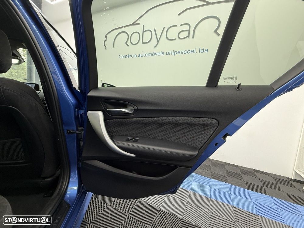 BMW 125 dA Pack M - 24