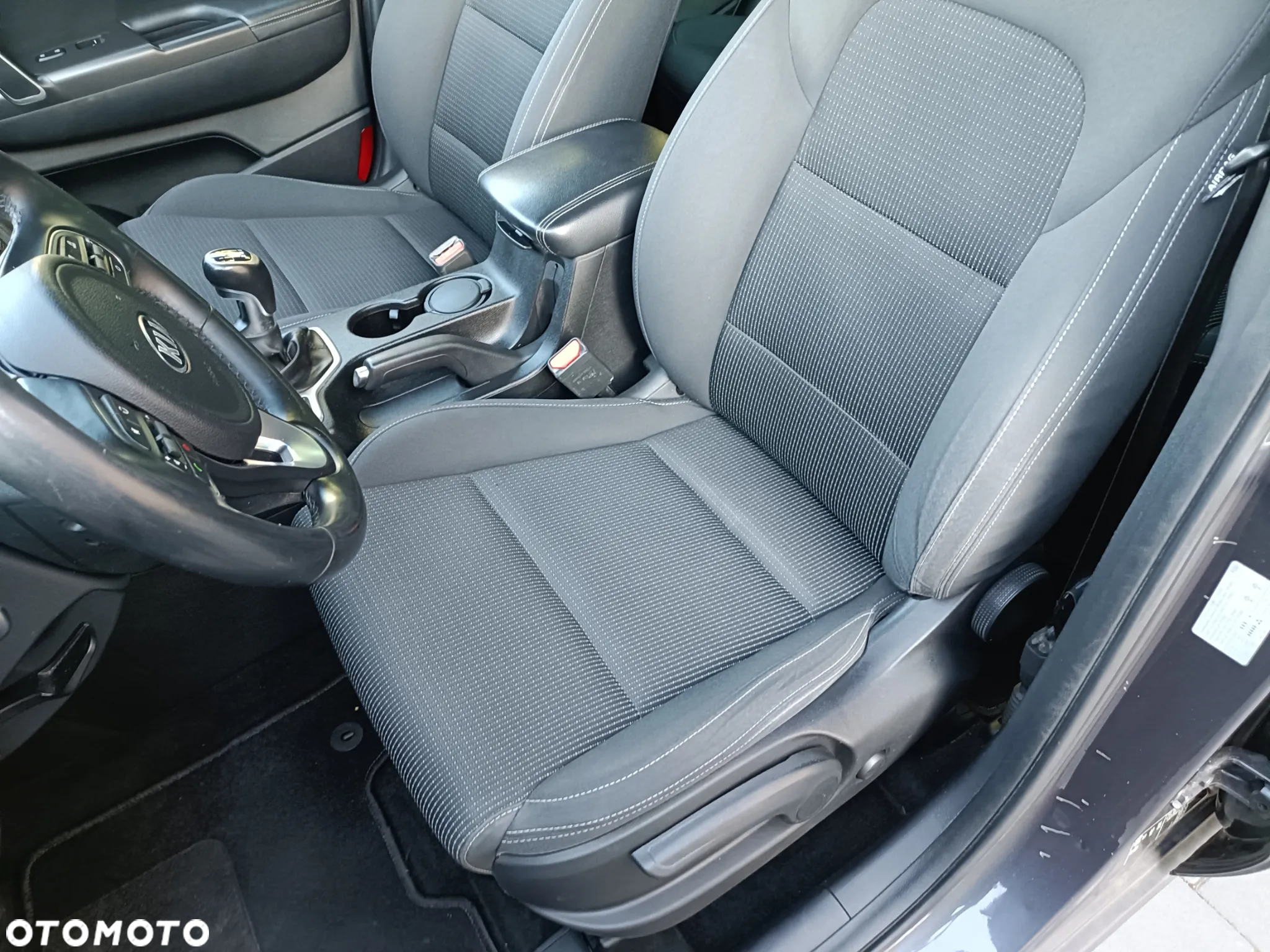 Kia Sportage - 12
