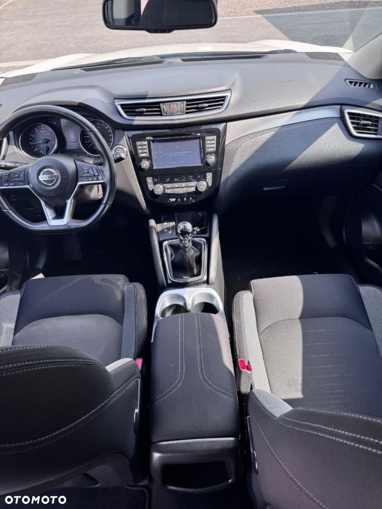 Nissan Qashqai - 17