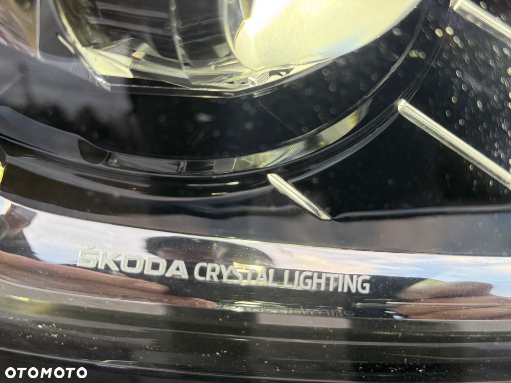Skoda Superb 2.0 TDI Sportline DSG - 16