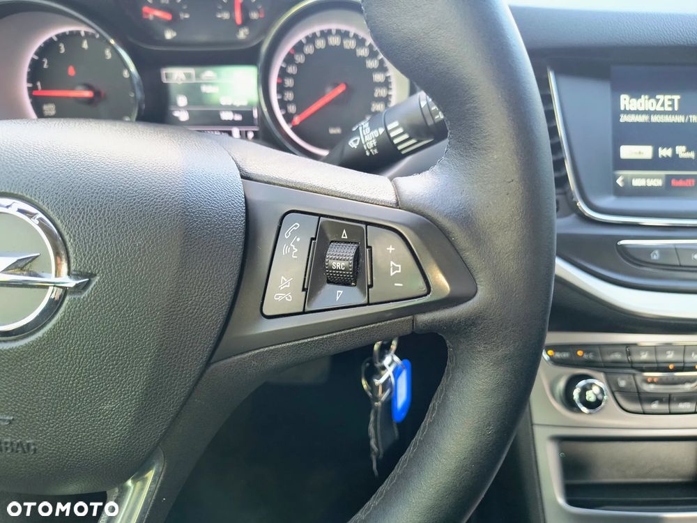 Opel Astra - 25