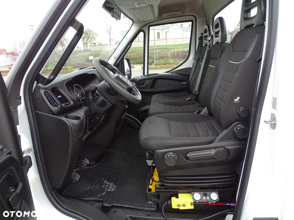 Iveco Daily 50C16 3.0 Wywrotka 3.57 m.+ HDS ŻURAW FASSI 1500 kg. 69 Tyś. Km. SALON PL!! 1 Wł.!! JAK NOWY!! - 31