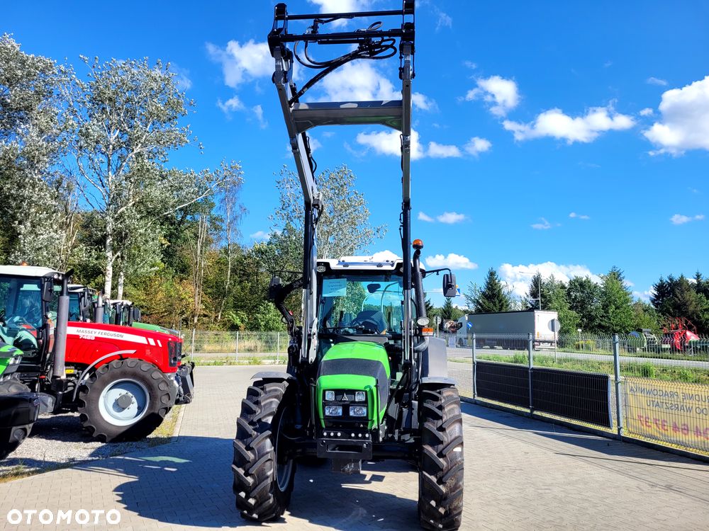 Deutz-Fahr AGROFARM 420 Profi Line z Ładowaczem MX T10 - 11