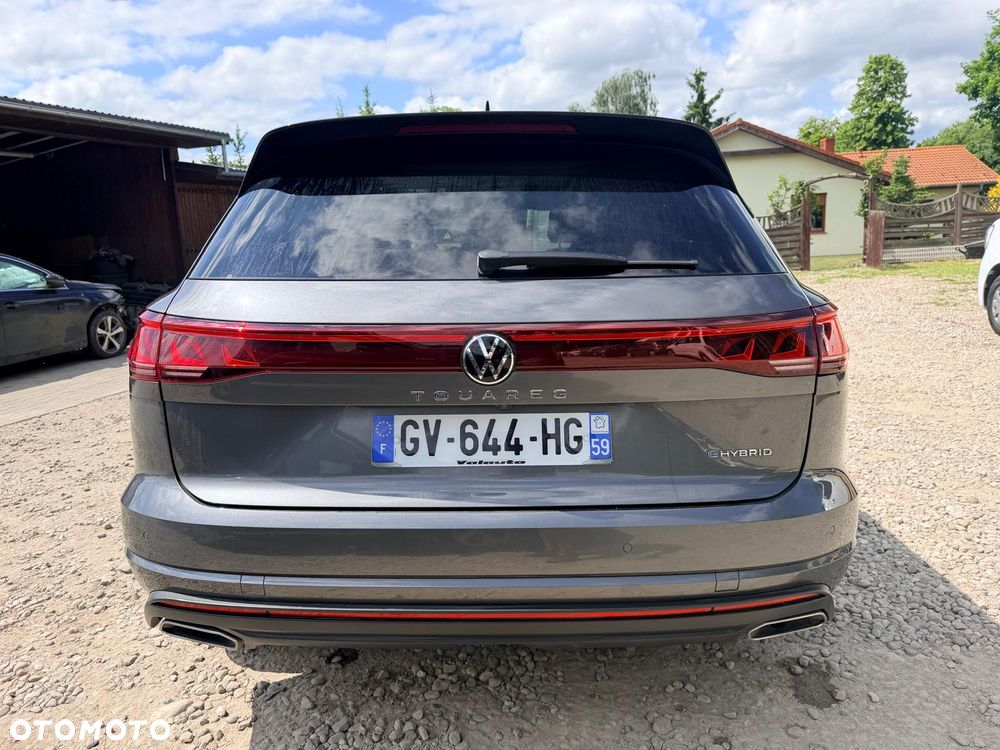 Volkswagen Touareg V6 e-Hybrid OPF 4Motion Elegance FINAL EDITION - 10