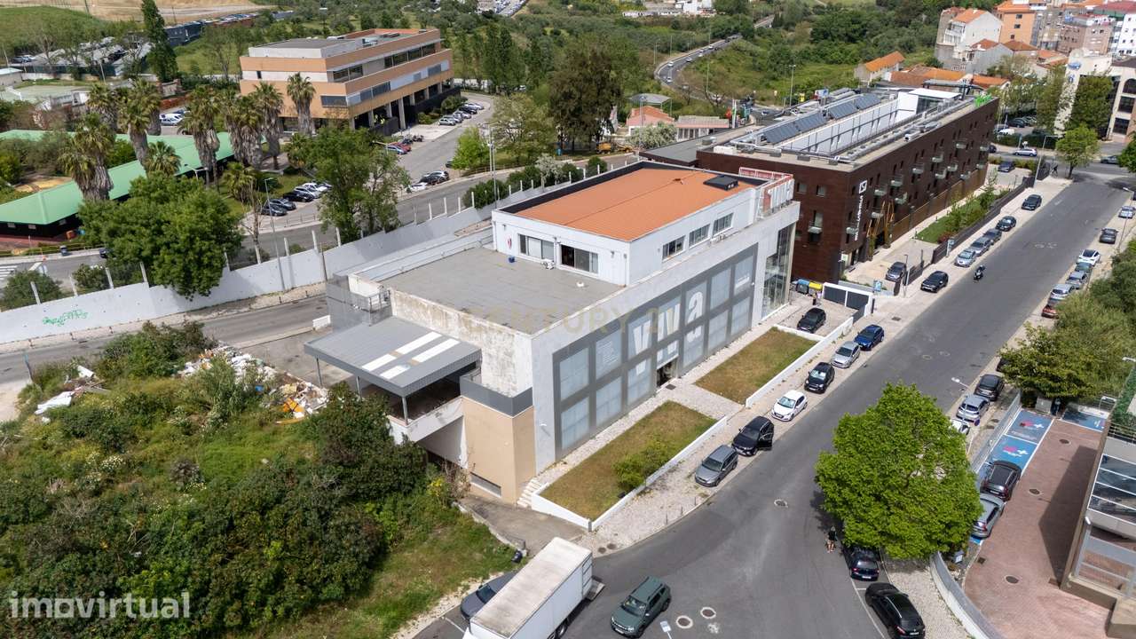 Prédio para Arrendamento no Prior Velho - Grande imagem: 3/44