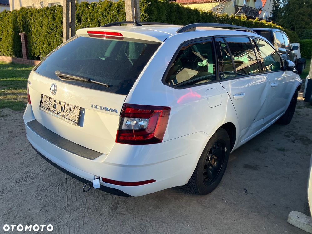 Skoda Octavia 2.0 TDI DSG Soleil - 1