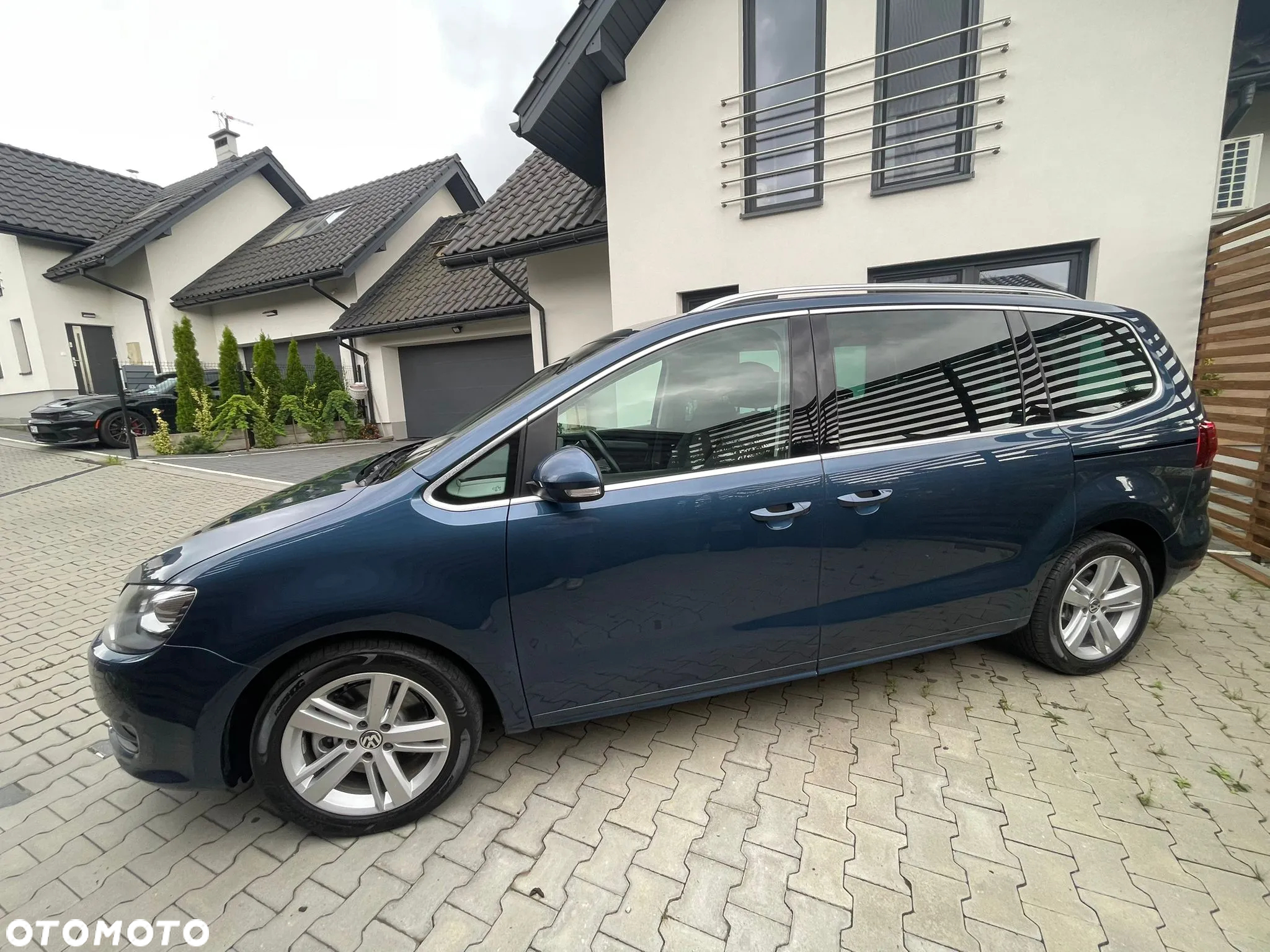 Volkswagen Sharan 2.0 TDI (BlueMotion Technology) Highline - 33