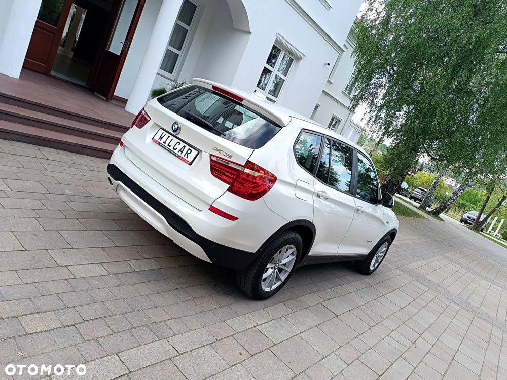 BMW X3 xDrive20d Business Edition - 17