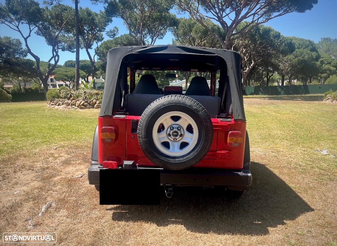 Jeep Wrangler 2.5 Sport Soft Top - 4