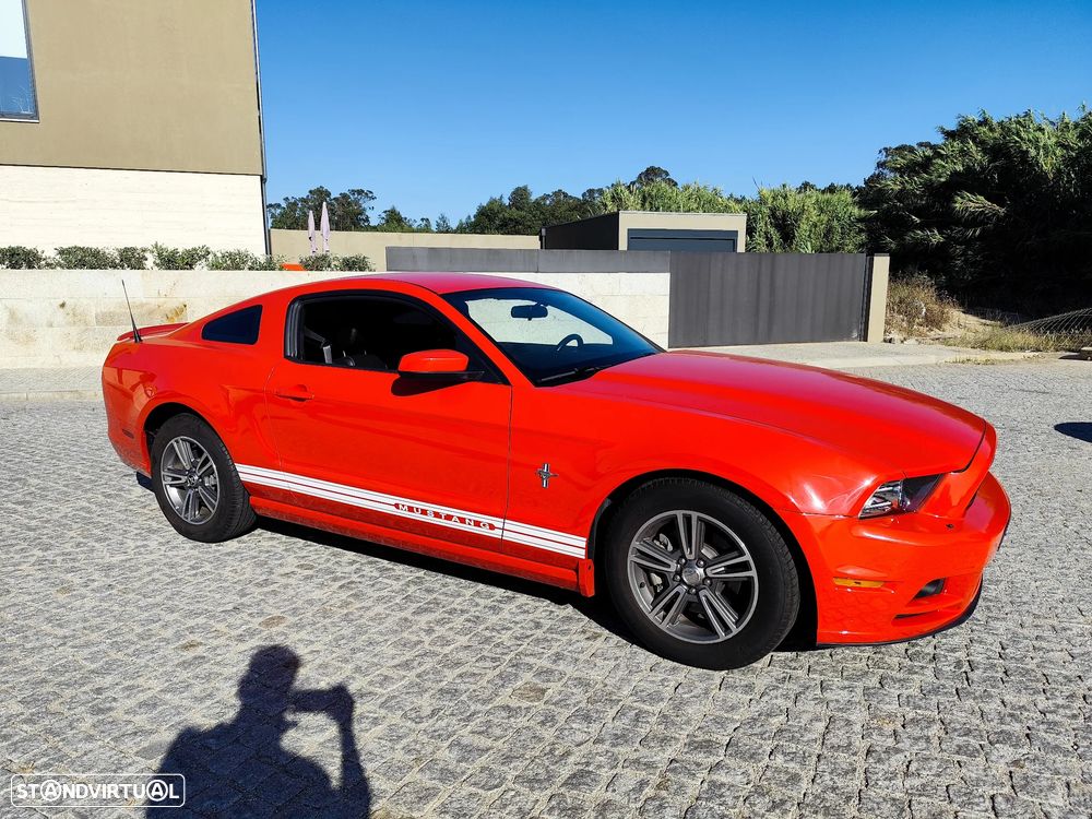 Ford Mustang - 12