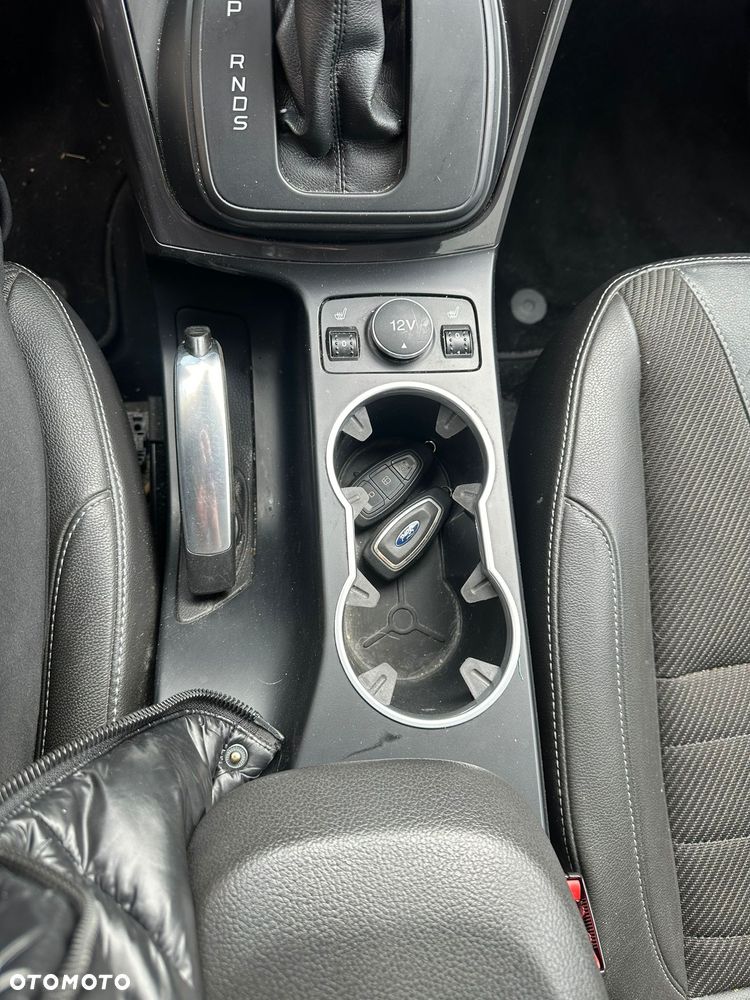 Ford Kuga 2.0 TDCi 4x4 Titanium - 16