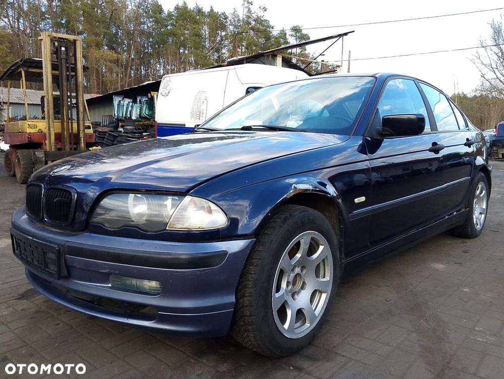 BMW Seria 3 E46 Przed Lift (98-01r.) 2.0 D 136KM. Silnik M47D20 (M47 D20) / 204D1 Skrzynia 7503247 / S5D 280Z THCI  (S5D280Z) lakier 317 Orient Blau Metallic. Cały na części. GWARANCJA !!! Przód Tył Zestaw Komplet Drzwi Klapa Zderzak Błotnik Maska Grill Atrapa Szyba Pas Lampa Lusterko Boczki Fotel Kanapa Kokpit Deska Rozdzielcza Przełącznik Włącznik Sterownik Przewody Wiązka Instalacja Moduł Komputer Czujnik Listwa Pompa Alternator Wtryski Głowica Rozrusznik Kompresor Sprzęgło Dwumas Silnik Skrzynia ABS Klimatyzacji Paliwa Wspomagania Kolektor Turbina Przepustnica Zawór Chłodnica Koło Hak Belka Sanki Zawieszenie Mcpherson Półoś Amortyzator Wydech Tłumik Zacisk Most - 2