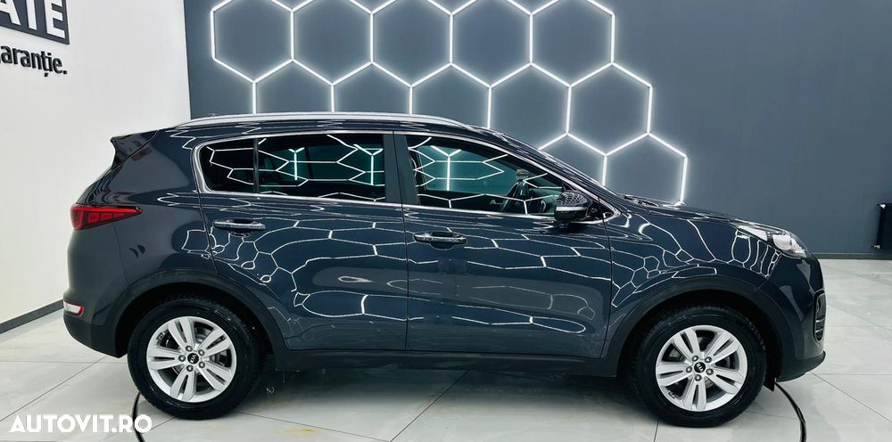 Kia Sportage 1.6 GDI 2WD DREAM-TEAM EDITION - 36