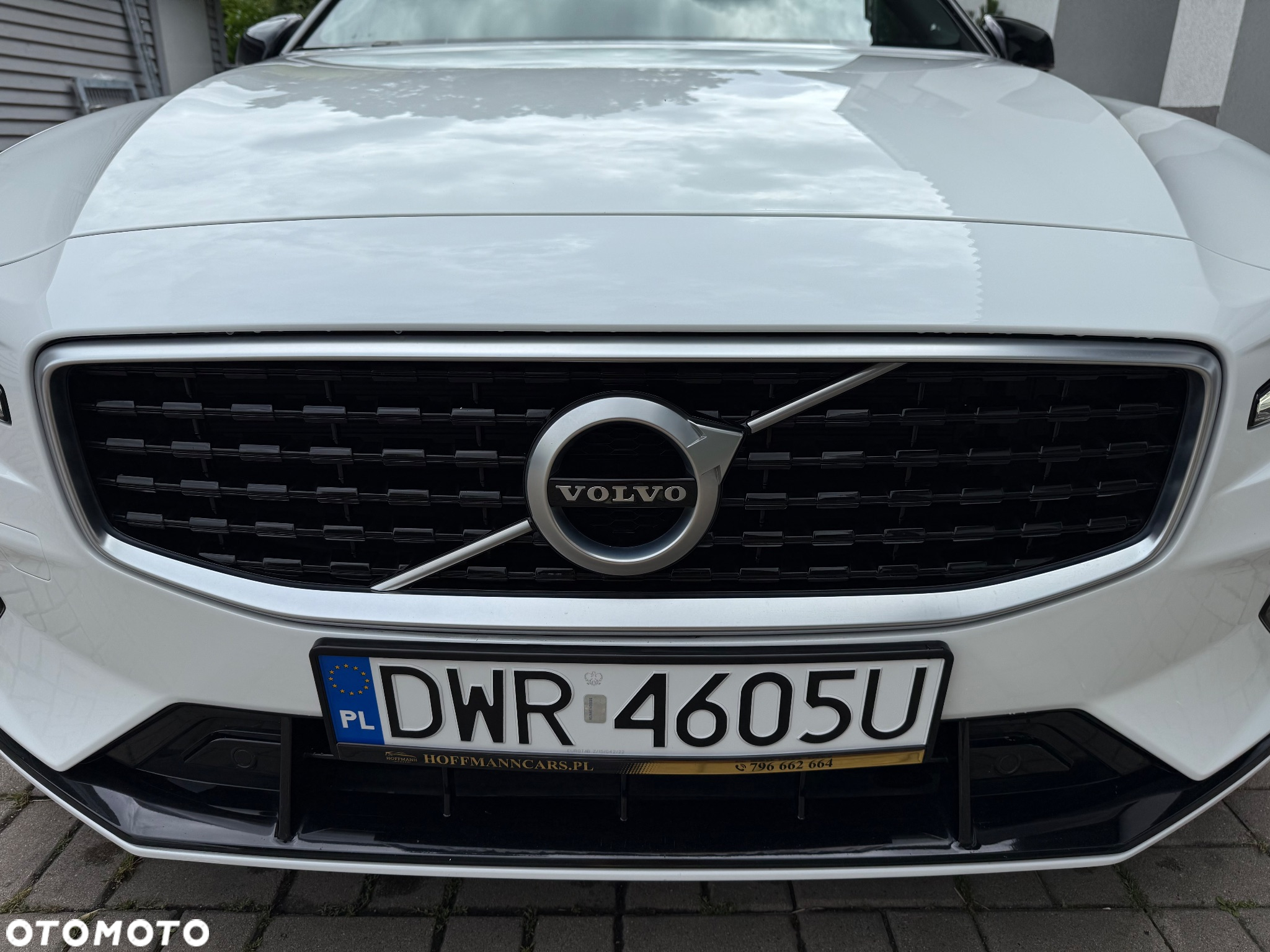 Volvo V60 D3 Drive-E R-Design Momentum - 11