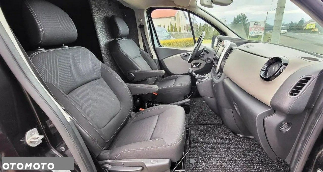 Renault Trafic - 8
