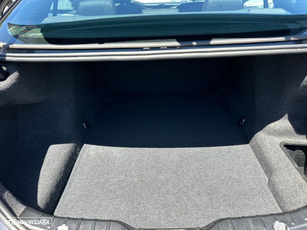 BMW 520 d Auto - 13