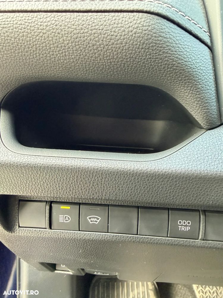 Toyota RAV4 2.5 Hybrid VVT-iE 4x4 Dynamic - 18