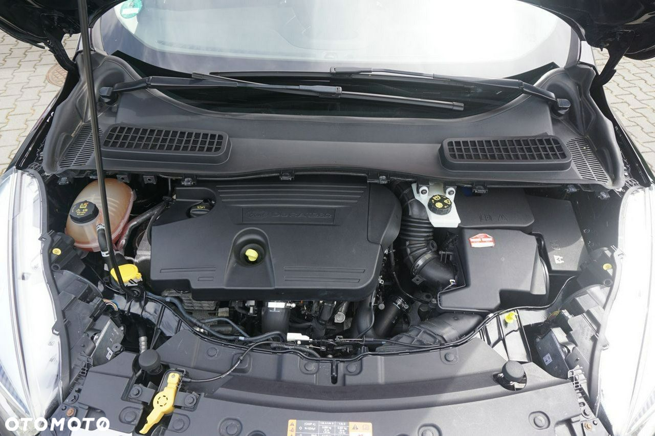 Ford Kuga 2.0 TDCi 2x4 Titanium - 19