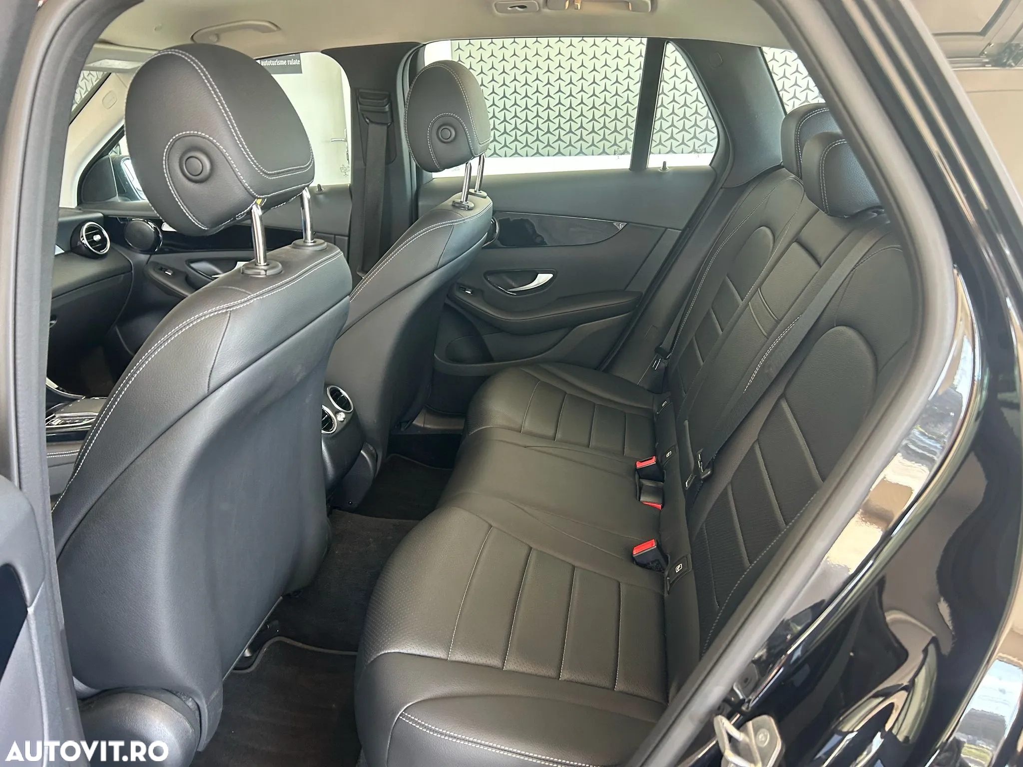 Mercedes-Benz GLC 220 d 4Matic 9G-TRONIC - 10