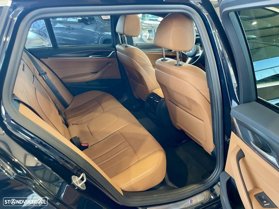 BMW 530 e Pack Desportivo M - 45