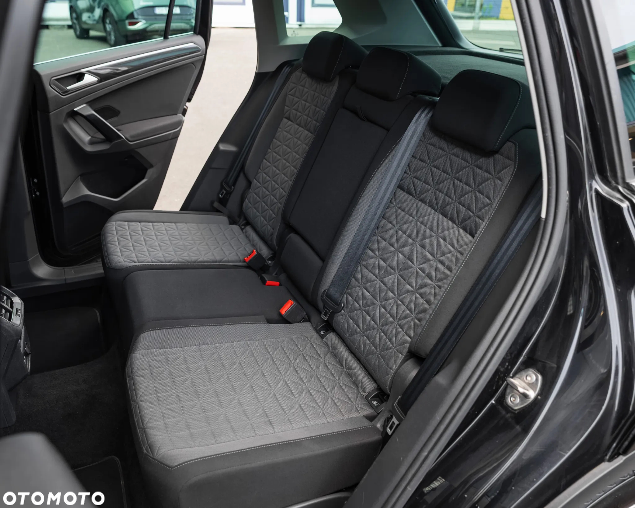 Volkswagen Tiguan 2.0 TDI Life DSG - 22