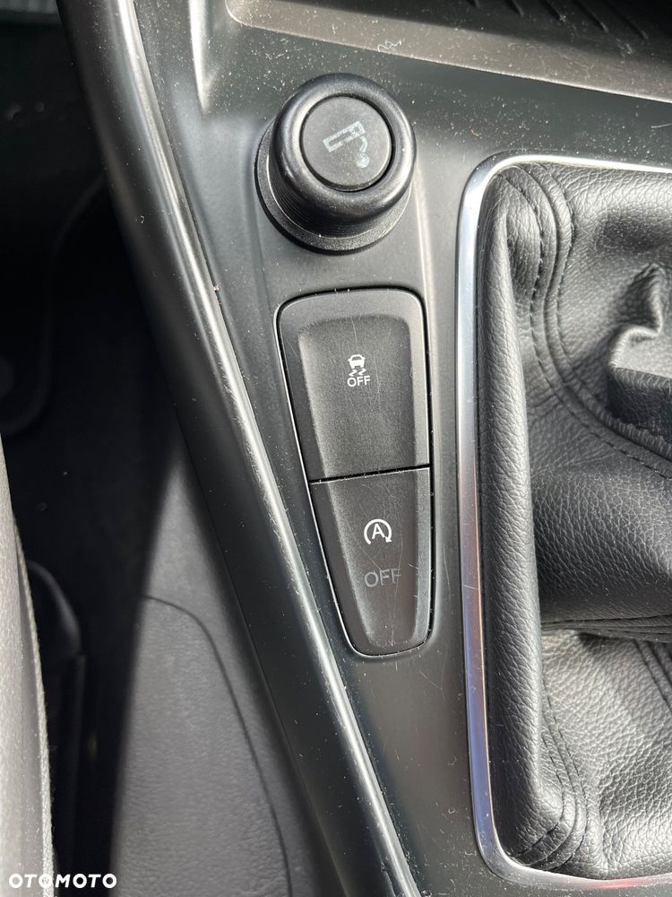 Ford Focus 2.0 EcoBoost ST - 33