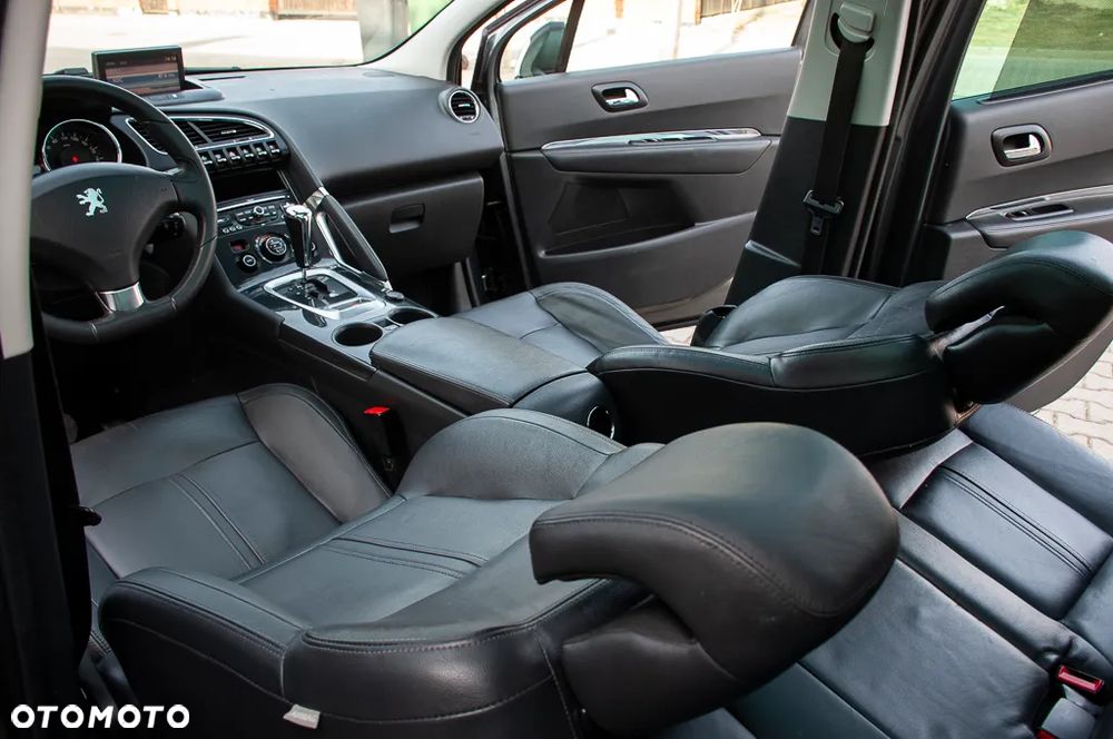 Peugeot 3008 HDi 160 Automatik Business-Line - 27