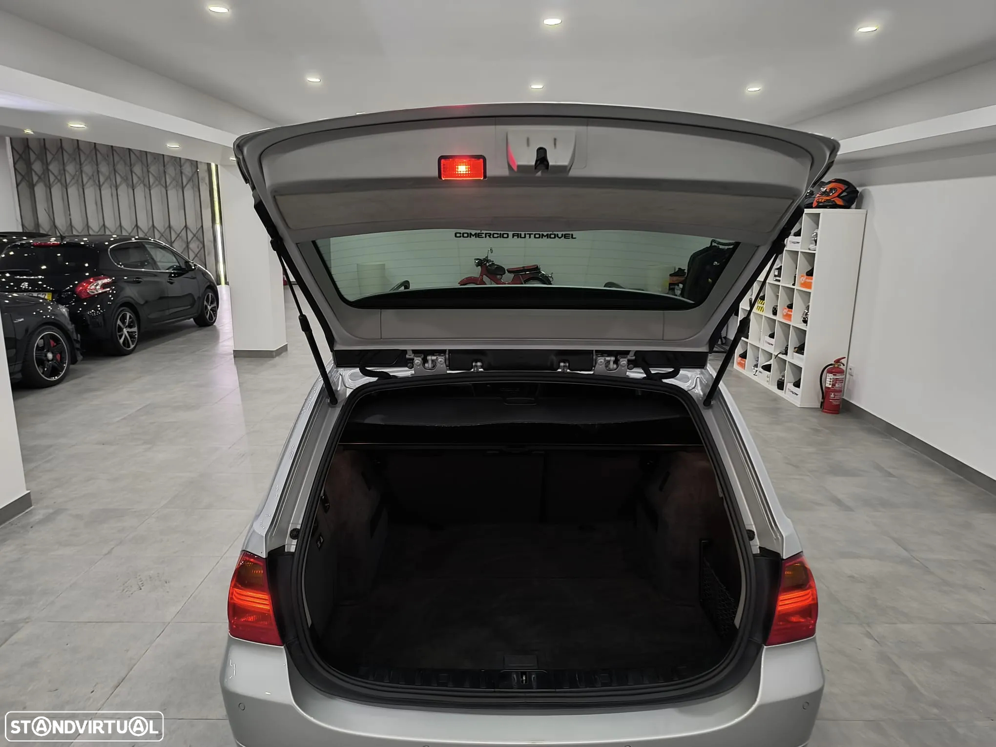 BMW 320 d Touring - 49