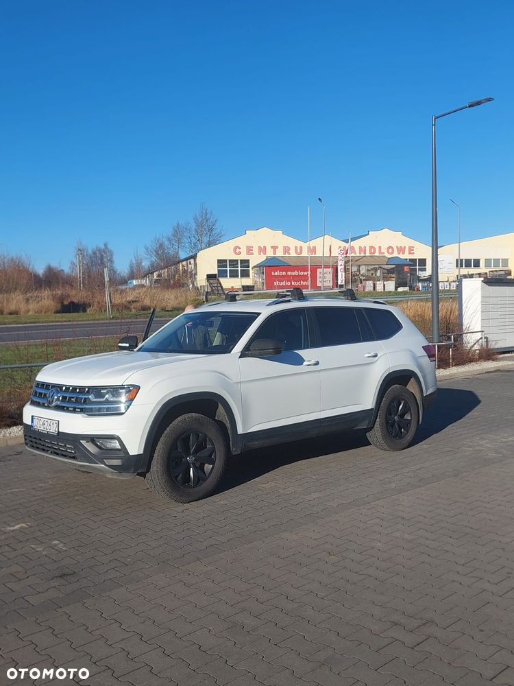 Volkswagen Atlas - 2