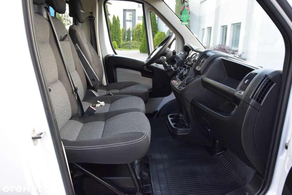 Fiat DUCATO 7-OSÓB  DOKA Wywrotka 3-str. KLIMA 2,3JTD 130KM - 24