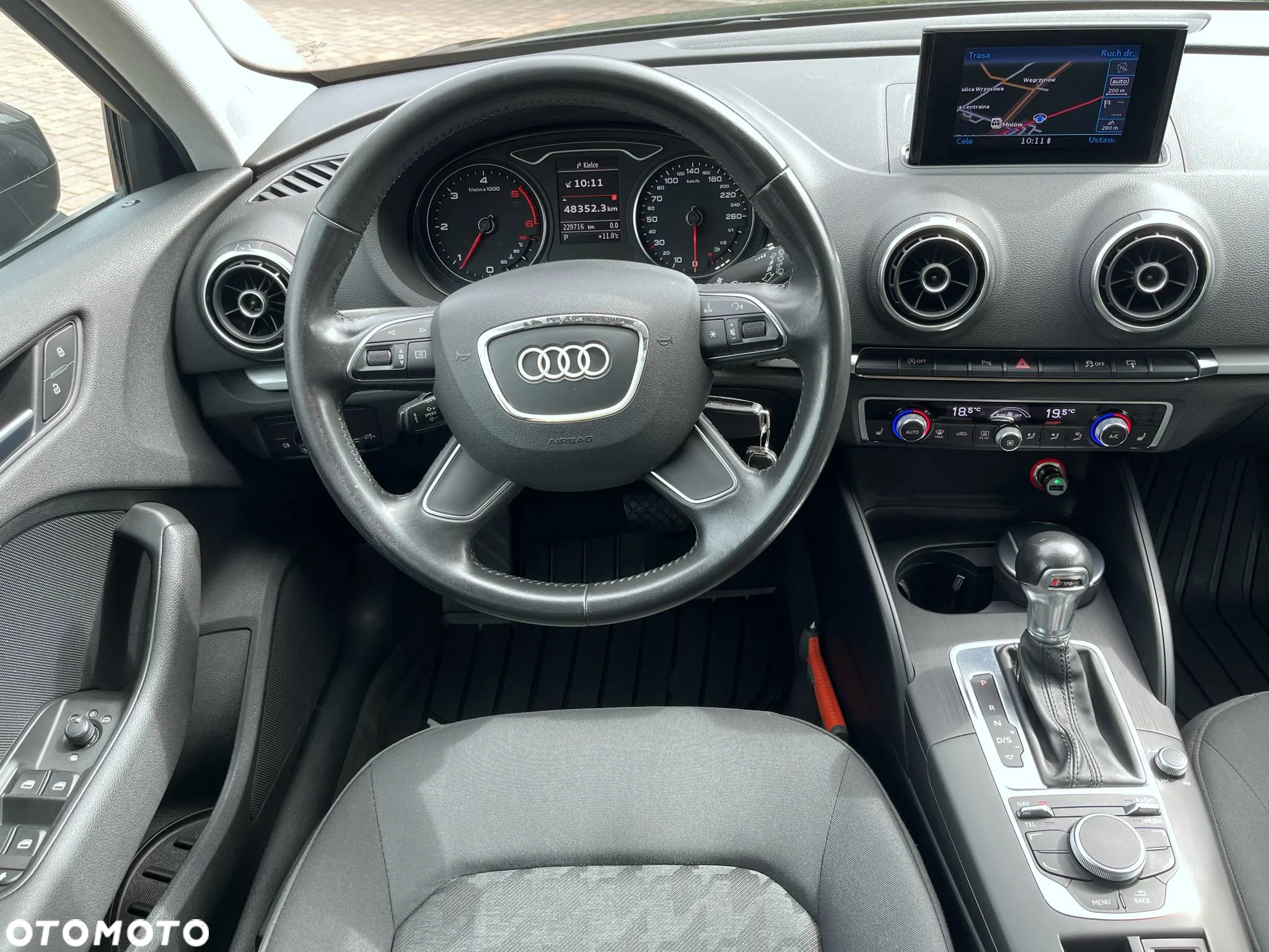 Audi A3 1.6 TDI Attraction S tronic - 8