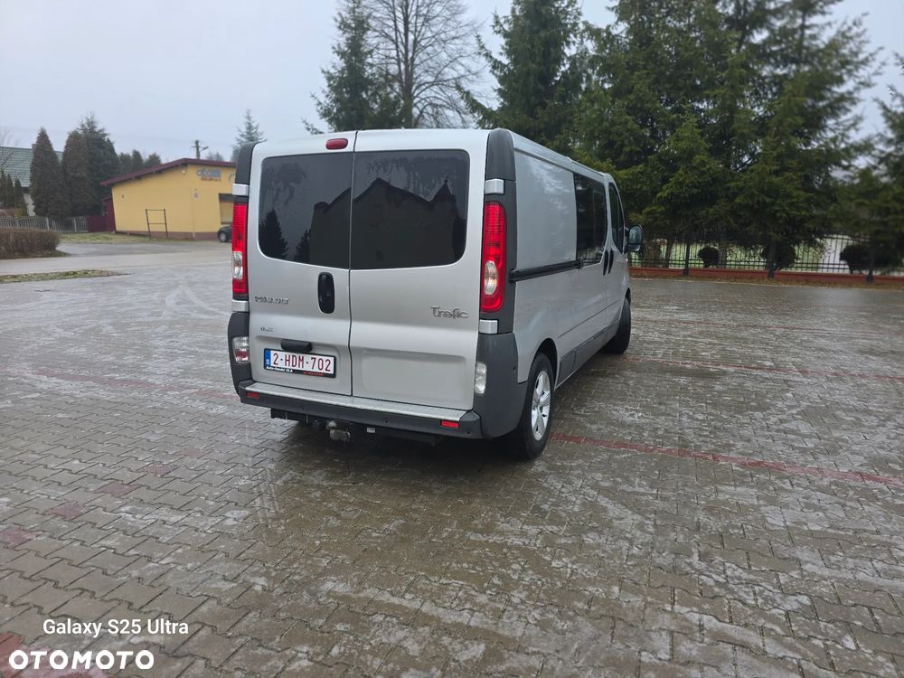 Renault Trafic - 8
