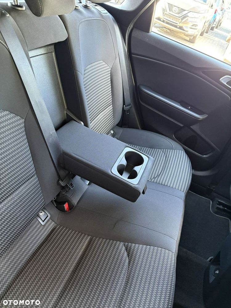 Kia Ceed - 16