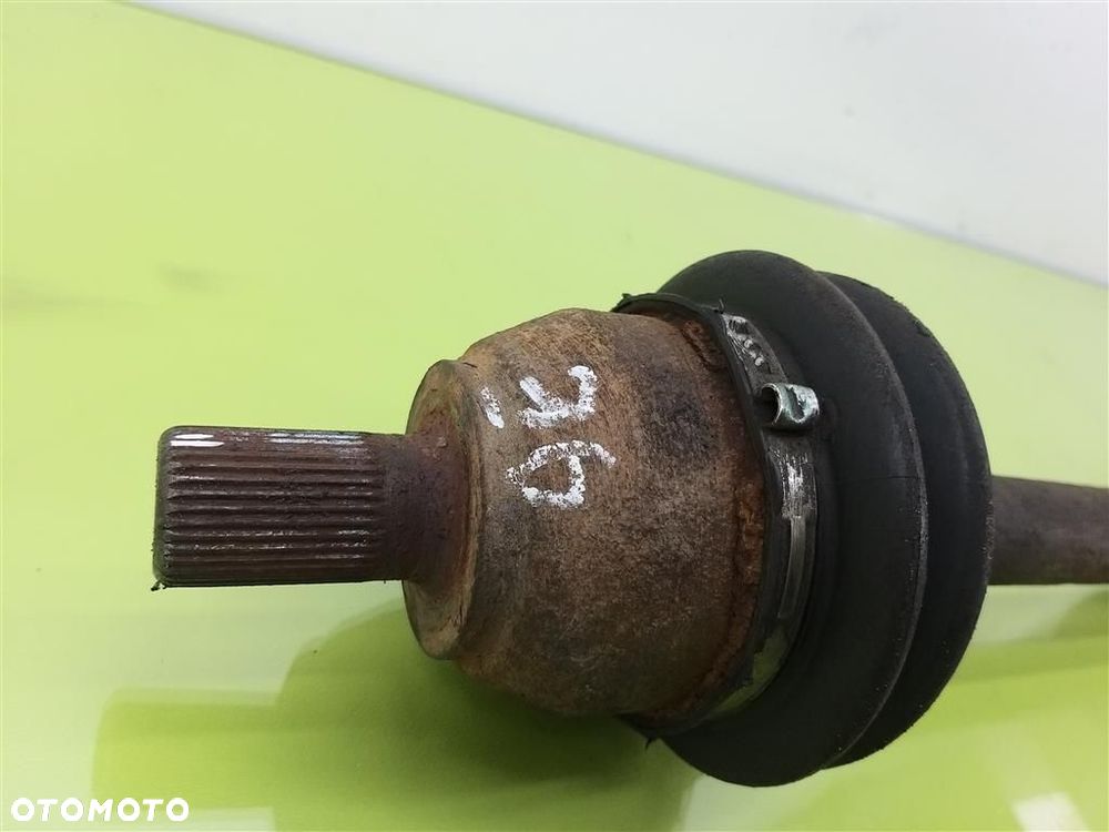 Półoś przód przednia prawa Ford Focus Mk2 04-11 1.6 B MANUAL - 2