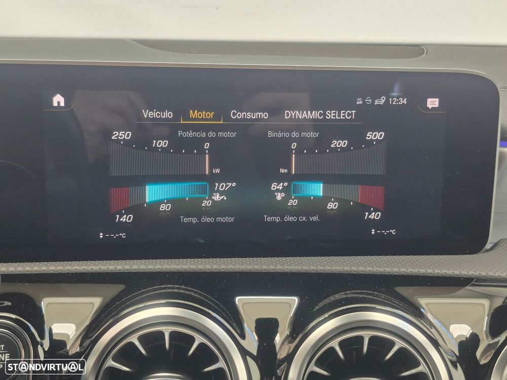 Mercedes-Benz CLA 35 AMG 4Matic - 29