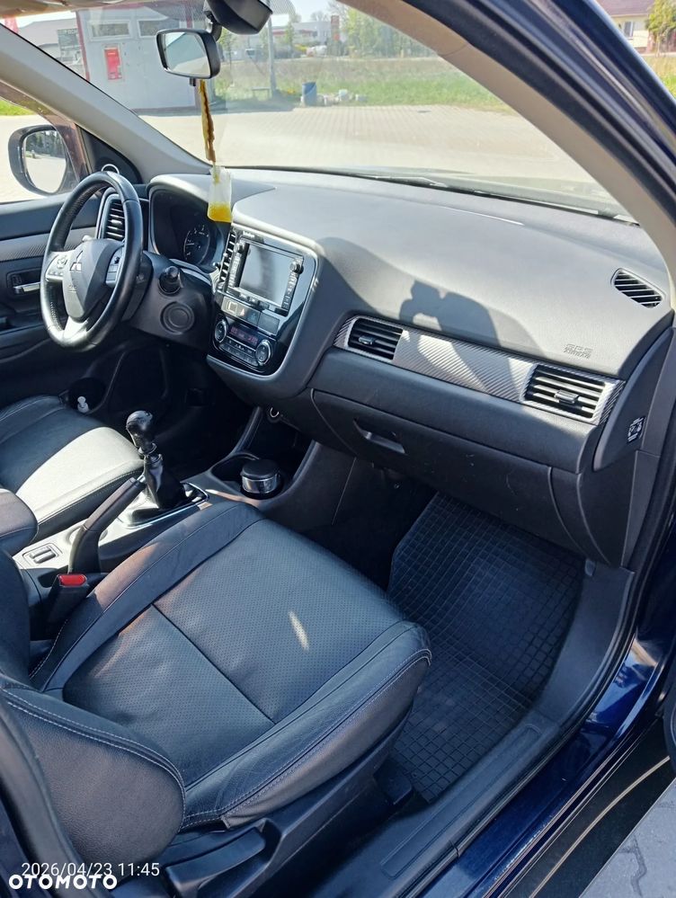 Mitsubishi Outlander 2.2 DI-D 4WD Motion - 5