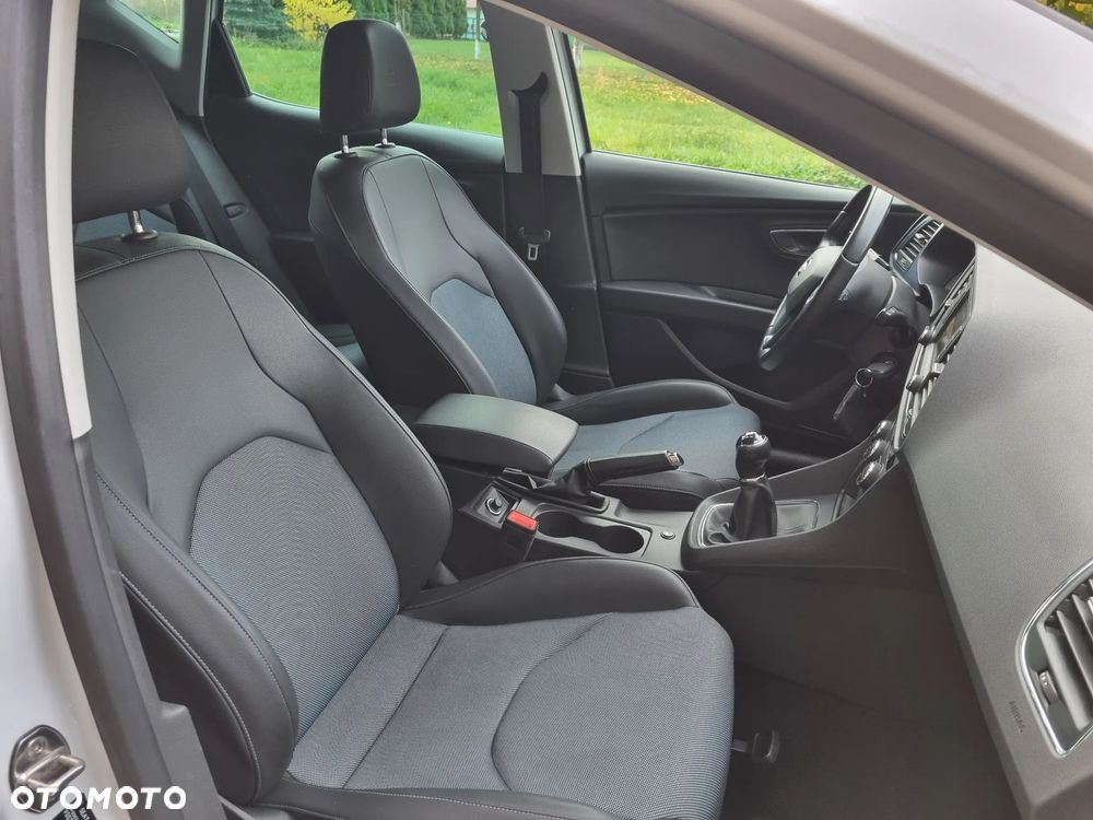 Seat Leon 2.0 TDI DPF Start&Stop CONNECT - 17